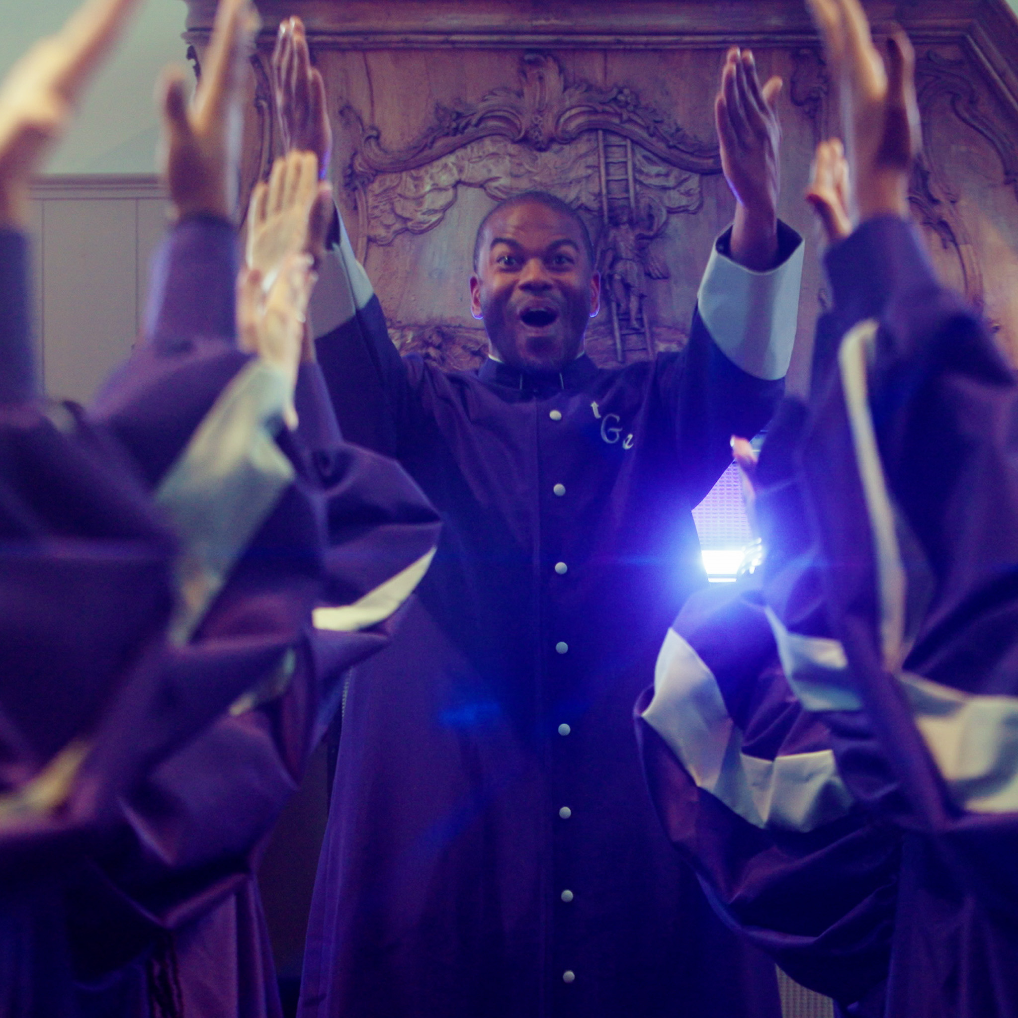 Goodville x Cases – Arp Frique.00_00_32_15.Still004