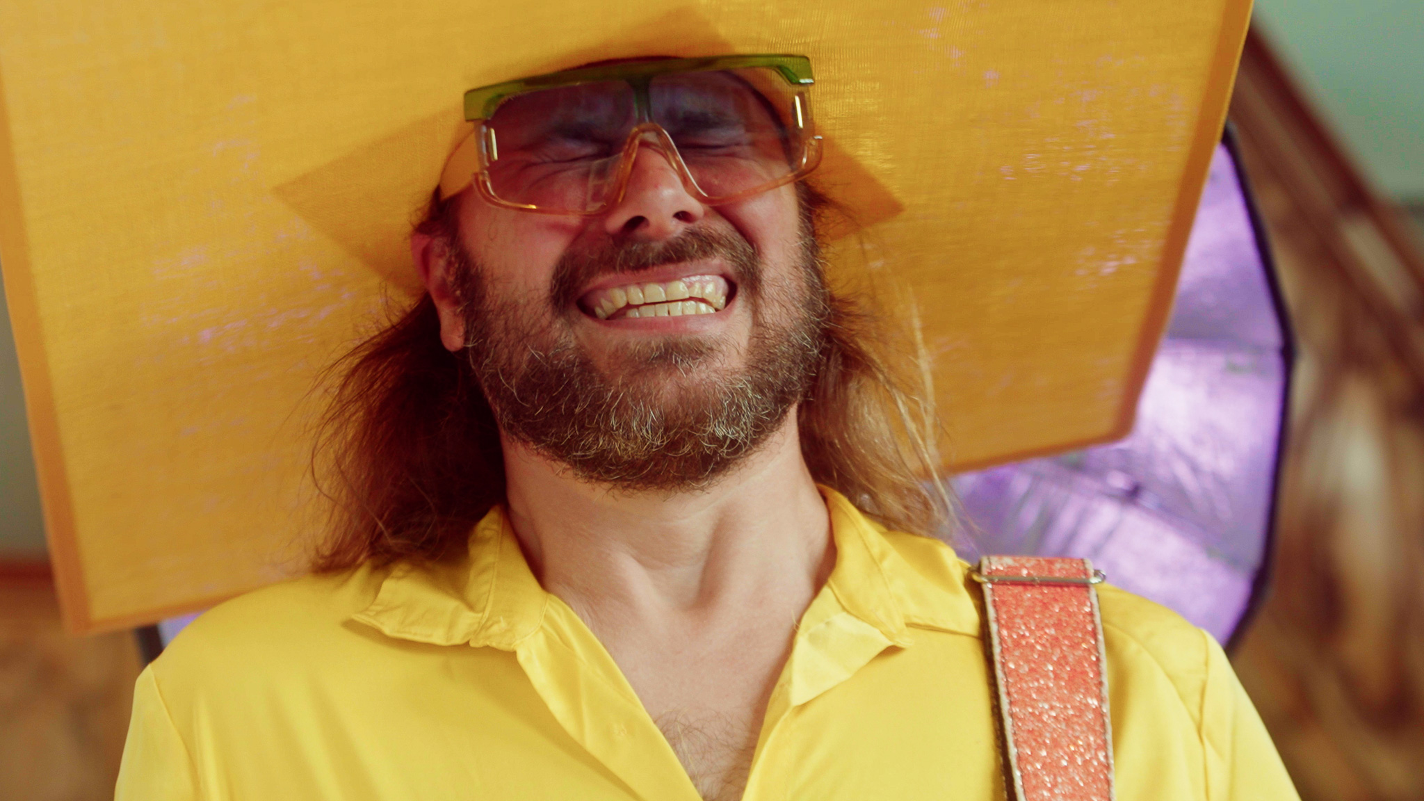 Goodville x Cases – Arp Frique.00_01_15_02.Still022